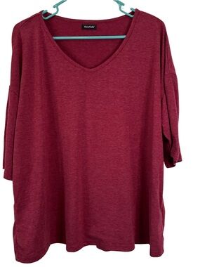 3/$20 EasyGala Women's V-Neck Short Sleeve Top in Wine